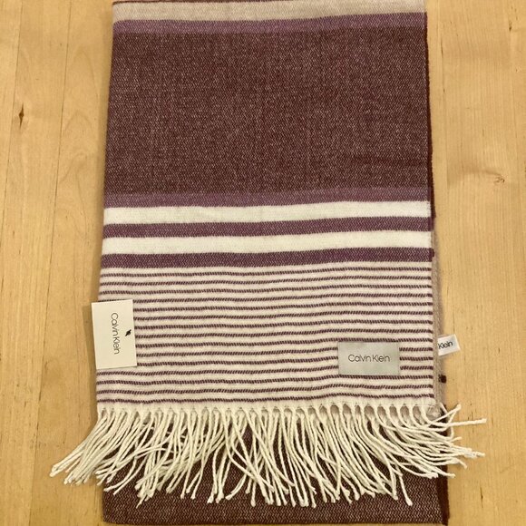 Calvin Klein Scarf - Picture 8 of 8